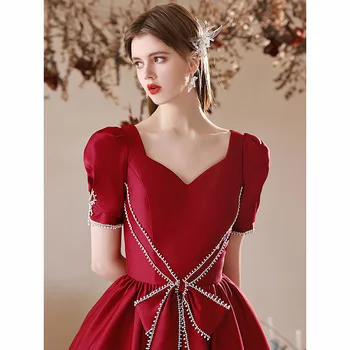 2023 Raudona Prancūzų Stiliaus Vakarinės Suknelės Elegantiškas Lankas Sluoksniuotos Rankovėmis-Line Grindų Ilgis Sužadėtuvių Suknelė Satino Atgal Nėrinių Šalis Suknelė