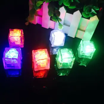 6PCS Mados Juokingas Vaikų Vonios Lempos Plūduriuojantis Lempos Vonia Vandeniui spalvotu LED Lempos Žaislai Mirksi Ledo Kubelių